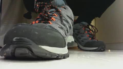 Pablo Meness online show from 03-02-25, 08:40