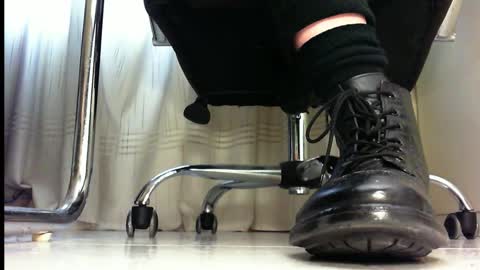 Pablo Meness online show from 03-08-25, 03:24