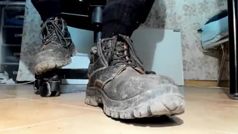 Snapshot of pablomenesssl chatting on 11-05-25, 06:41 Pablo Meness online show from 11-05-25, 06:41