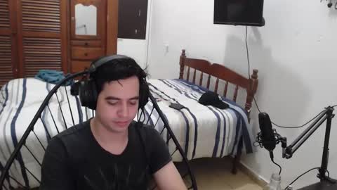 Snapshot of pablomingo chatting on 11-22-25, 12:04 pablomingo online show from 11-22-25, 12:04