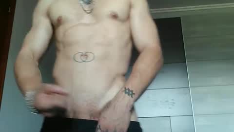 Pablo Mller online show from 05-16-26, 03:44