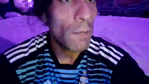 Snapshot of pablouyu chatting on 02-17-25, 06:15 pablouyu online show from 02-17-25, 06:15
