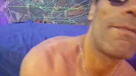 Snapshot of pablouyu chatting on 02-21-25, 10:07 pablouyu online show from 02-21-25, 10:07