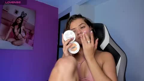 Snapshot of paigejayden chatting on 09-20-25, 05:08 Paige online show from 09-20-25, 05:08