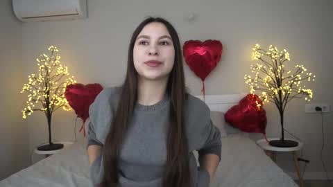 Paige online show from 03-04-25, 06:47