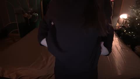 Snapshot of paigeprado chatting on 12-22-25, 06:43 Paige online show from 12-22-25, 06:43