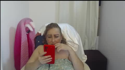 paiperhalliwey online show from 01-26-25, 04:20