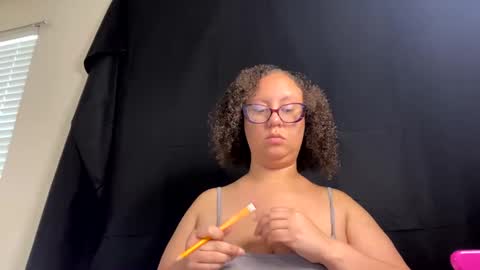 Paislee Haze online show from 12-16-24, 07:32