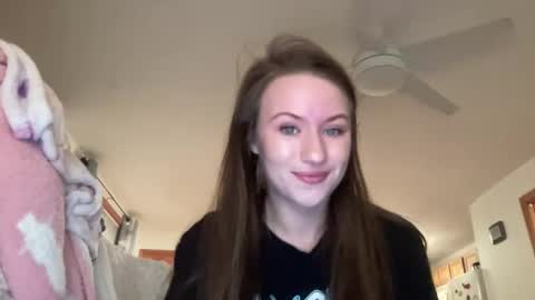 paisleysnowxo online show from 03-05-25, 12:59