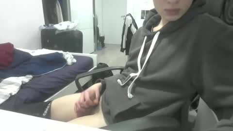 pere online show from 02-07-26, 02:21