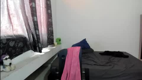 pakun_ online show from 09-22-25, 05:15