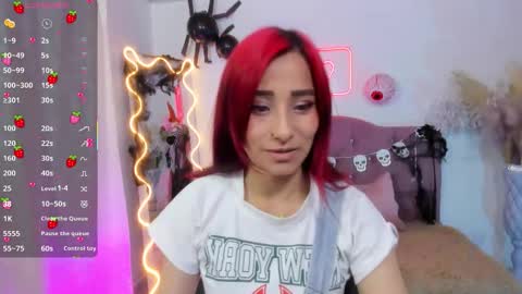 Snapshot of palmerfox_tay chatting on 10-26-25, 03:34 palmerfox_tay online show from 10-26-25, 03:34