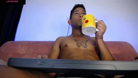 Palo Santo online show from 04-03-26, 08:12