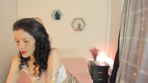 Paloma  online show from 09-27-25, 09:20