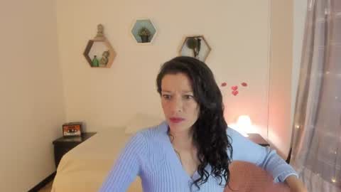 Snapshot of paloma_victory chatting on 06-13-26, 08:29 Paloma online show from 06-13-26, 08:29
