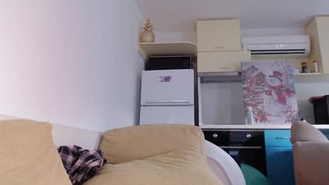 BABE online show from 12-23-24, 07:17