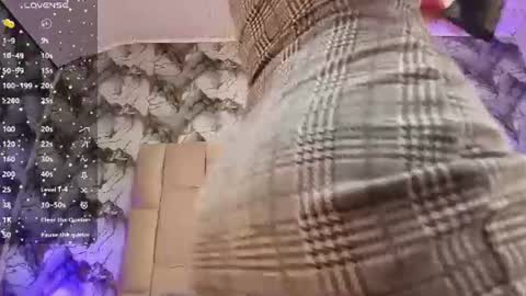 Snapshot of pameelaanderson chatting on 07-18-26, 11:47 Pamela online show from 07-18-26, 11:47