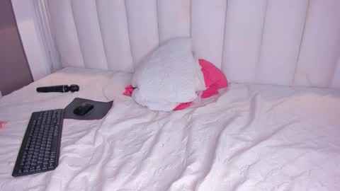 pamela online show from 11-01-25, 07:49