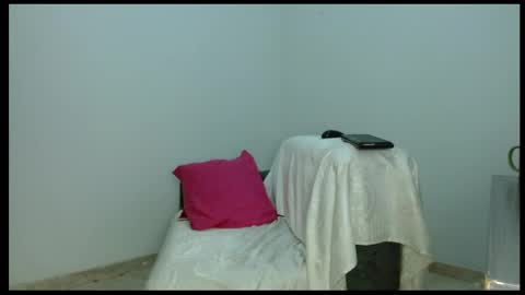 pamela_black_bigcock online show from 06-04-26, 08:04