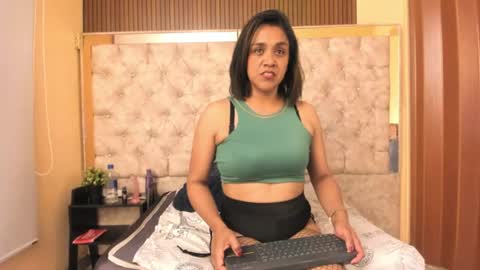 pamela_blonde60857 online show from 07-28-26, 08:52
