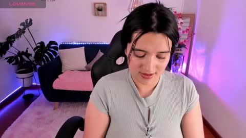 Snapshot of pamela_cheverry chatting on 02-06-25, 09:53 Pamela online show from 02-06-25, 09:53