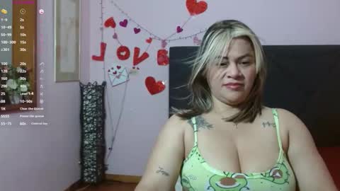 Snapshot of pamela_echeverria chatting on 05-19-26, 11:27 pamela_echeverria online show from 05-19-26, 11:27