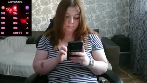 Snapshot of pamela_passion chatting on 02-12-25, 12:44 pamela_passion online show from 02-12-25, 12:44