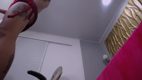 Snapshot of pamela_slim33 chatting on 12-04-24, 03:21 Pamela online show from 12-04-24, 03:21