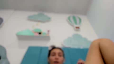 Snapshot of pamela_slim33 chatting on 02-12-25, 04:00 Pamela online show from 02-12-25, 04:00