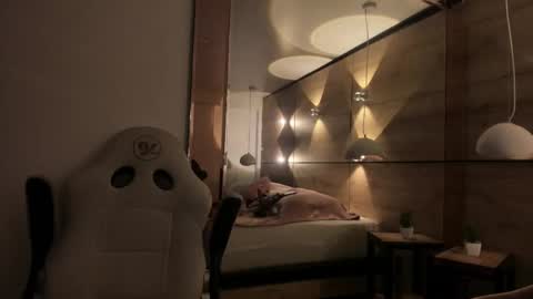 Pamela West online show from 11-13-25, 07:57