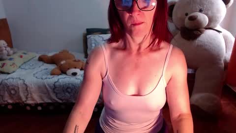 Pamela Jagger online show from 01-03-25, 02:08