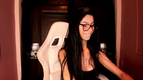 Snapshot of pamelaascott chatting on 06-10-26, 04:12 P A M online show from 06-10-26, 04:12