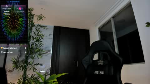 Paola online show from 12-04-24, 01:14