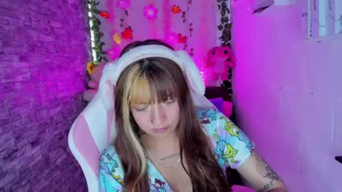 Snapshot of pamelajhonsom chatting on 01-28-25, 07:21 pamelajhonsom online show from 01-28-25, 07:21