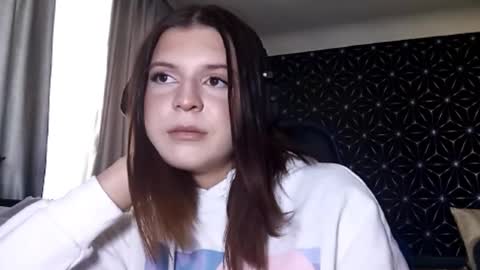 Snapshot of pamelamcmeen chatting on 10-01-25, 09:15 Pamela online show from 10-01-25, 09:15