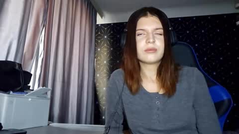 Snapshot of pamelamcmeen chatting on 10-22-25, 07:30 Pamela online show from 10-22-25, 07:30