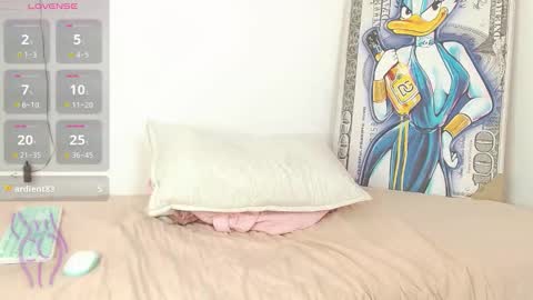 Snapshot of pamelas1_ chatting on 03-13-26, 08:15 Melyssa Lee online show from 03-13-26, 08:15