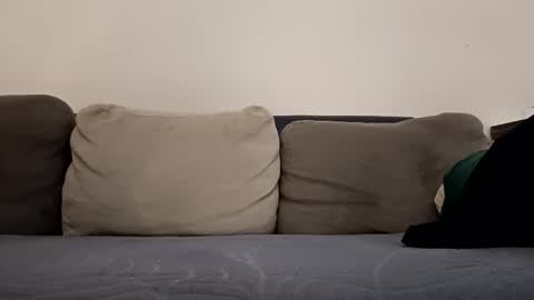 angel hris online show from 10-12-25, 03:33