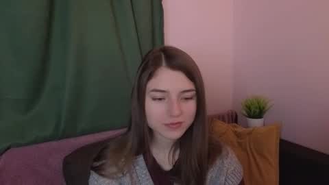 Snapshot of pamilarakestraw chatting on 09-27-25, 07:30 daniella online show from 09-27-25, 07:30