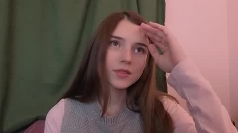 Snapshot of pamilarakestraw chatting on 10-01-25, 07:53 daniella online show from 10-01-25, 07:53