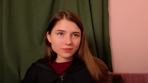 Snapshot of pamilarakestraw chatting on 10-05-25, 07:56 daniella online show from 10-05-25, 07:56