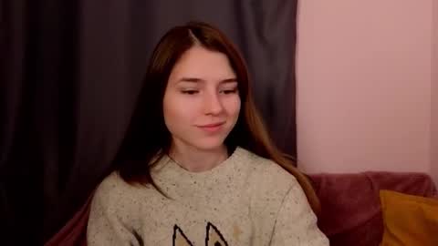 Snapshot of pamilarakestraw chatting on 10-26-25, 07:42 daniella online show from 10-26-25, 07:42