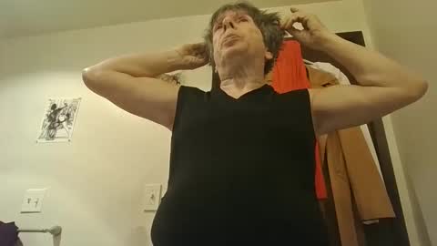 Snapshot of paminpantyhose chatting on 12-25-24, 05:37 paminpantyhose online show from 12-25-24, 05:37