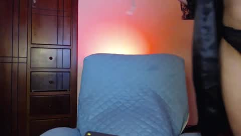 Carolinesworldx online show from 02-16-26, 02:35