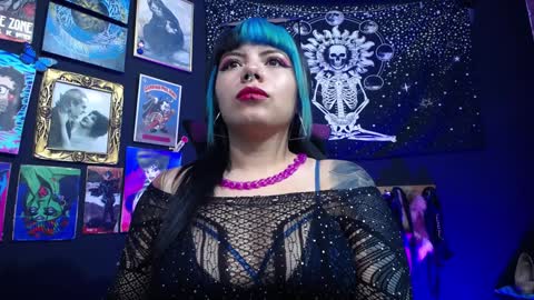 Snapshot of pandoragoddess chatting on 12-09-24, 10:20       online show from 12-09-24, 10:20