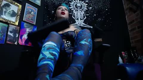 Snapshot of pandoragoddess chatting on 03-03-25, 11:03       online show from 03-03-25, 11:03