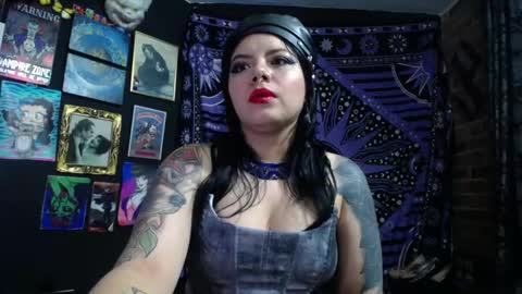 Snapshot of pandoragoddess chatting on 09-19-25, 12:34       online show from 09-19-25, 12:34