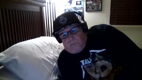 panos online show from 04-21-26, 06:52