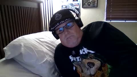 panos online show from 04-21-26, 07:50