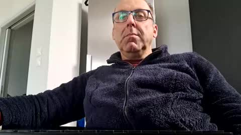 pansak1973 online show from 02-07-25, 11:01